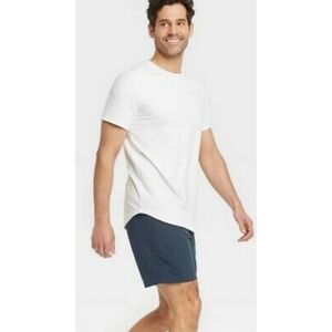 All in Motion Quick dry Seersucker shorts Navy Size 38